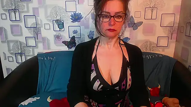 Snapshot of milfsexy chatting on 06/03/26, 05:54 milfsexy online show from 06/03/26, 05:54