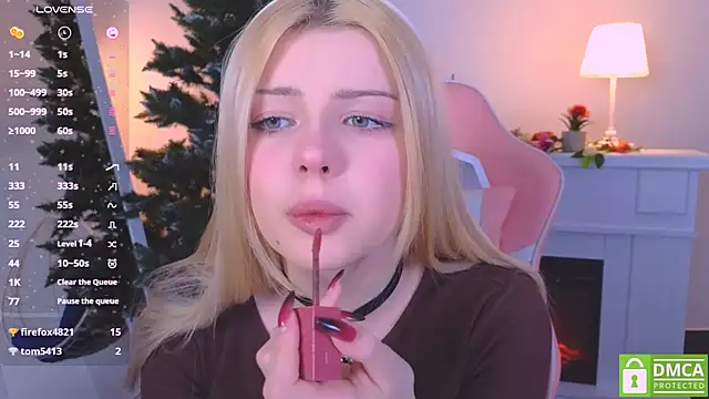 Snapshot of Grace_and__Jacob chatting on 01/02/25, 09:33 Grace and Jacob online show from 01/02/25, 09:33