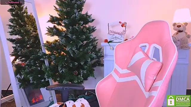 Snapshot of Grace_and__Jacob chatting on 01/08/25, 08:16 Grace and Jacob online show from 01/08/25, 08:16