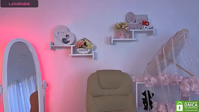 Snapshot of Grace_and__Jacob chatting on 09/14/25, 07:40 Grace and Jacob online show from 09/14/25, 07:40