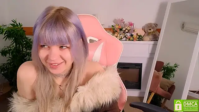 Snapshot of Grace_and__Jacob chatting on 11/02/25, 07:22 Grace and Jacob online show from 11/02/25, 07:22