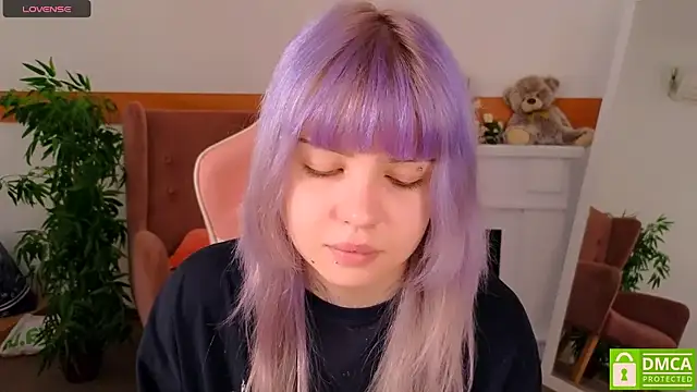 Snapshot of Grace_and__Jacob chatting on 11/05/25, 06:57 Grace and Jacob online show from 11/05/25, 06:57