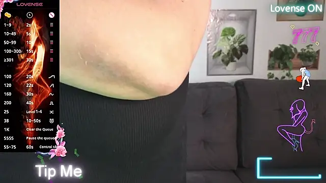 Snapshot of TracyMilf chatting on 05/17/26, 04:58 TracyMilf online show from 05/17/26, 04:58