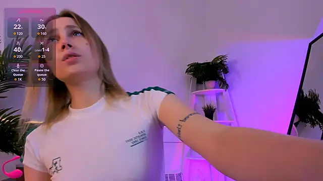 Jess Anders  online show from 11/21/25, 06:56