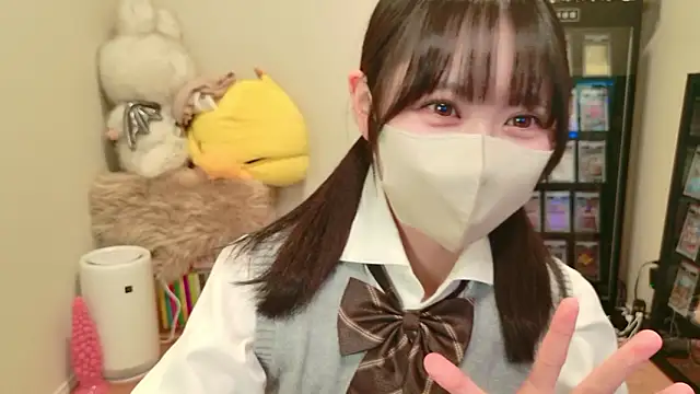 Snapshot of HIKARI_x0 chatting on 03/31/26, 02:28 HIKARI x0 online show from 03/31/26, 02:28