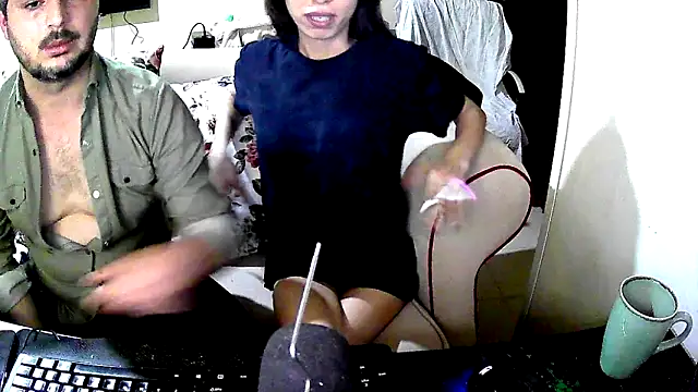 Snapshot of Coldskull69 chatting on 02/27/25, 07:37 Coldskull69 online show from 02/27/25, 07:37