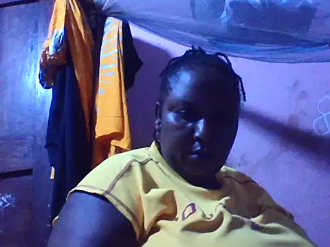 Snapshot of big_clits chatting on 04/14/26, 05:35 big clits online show from 04/14/26, 05:35