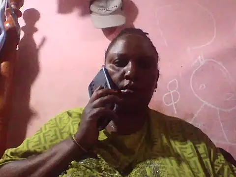 Snapshot of big_clits chatting on 05/10/26, 06:40 big clits online show from 05/10/26, 06:40
