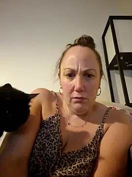 Wisie Cutie online show from 12/05/24, 10:12