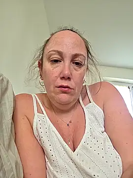 Wisie Cutie online show from 03/26/26, 11:38