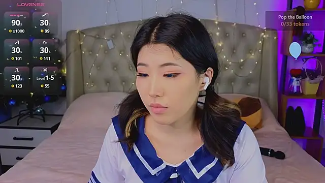 Snapshot of Wendy__Hills chatting on 12/15/24, 12:38 Wendy Hills online show from 12/15/24, 12:38