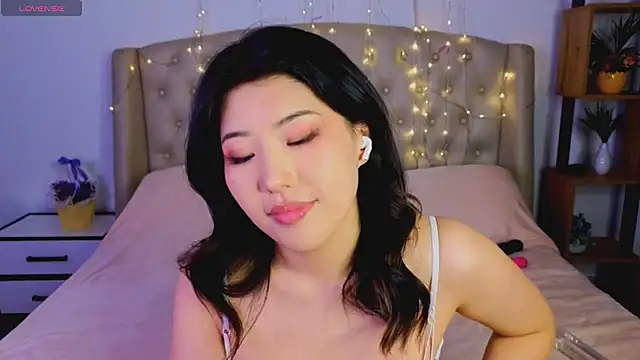 Snapshot of Wendy__Hills chatting on 03/16/25, 05:17 Wendy Hills online show from 03/16/25, 05:17