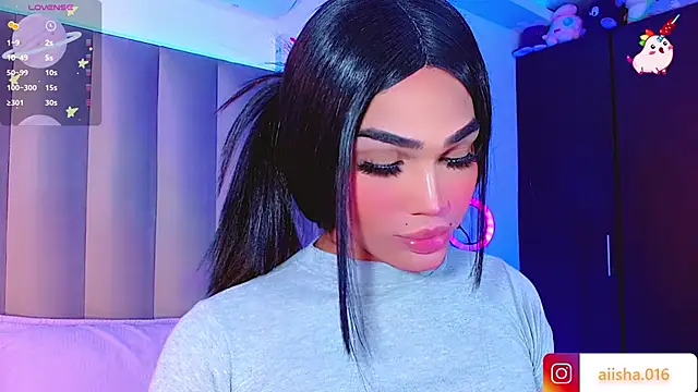 AiishaRose online show from 02/01/25, 09:19