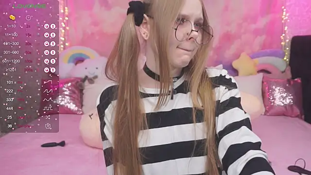 minx g1rl online show from 01/17/25, 06:15