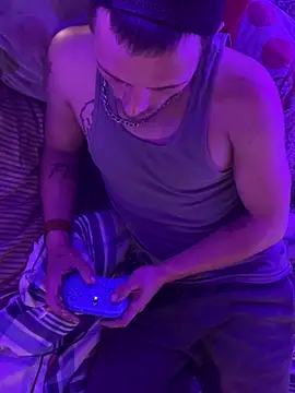 Snapshot of bugboy chatting on 03/21/26, 03:59 bugboy online show from 03/21/26, 03:59