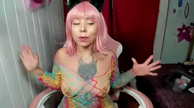 Snapshot of Diosagata chatting on 03/10/25, 05:54 Diosagata online show from 03/10/25, 05:54