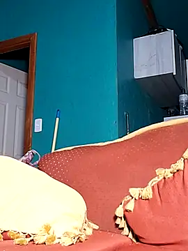 Snapshot of Diosagata chatting on 10/04/25, 03:37 Diosagata online show from 10/04/25, 03:37