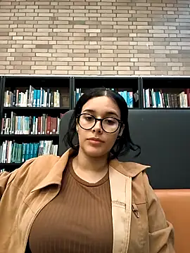 Snapshot of Annya-sweet chatting on 03/12/26, 02:56 Annya-sweet online show from 03/12/26, 02:56