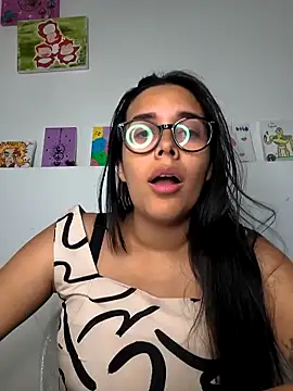 Snapshot of Annya-sweet chatting on 04/11/26, 06:34 Annya-sweet online show from 04/11/26, 06:34