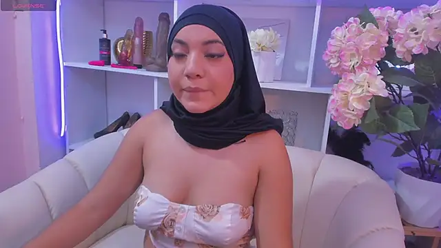 Snapshot of Sooffii_1 chatting on 01/16/25, 07:20 Sooffii 1 online show from 01/16/25, 07:20