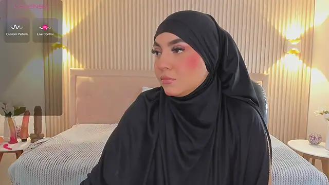 Snapshot of Sooffii_1 chatting on 03/01/25, 05:31 Sooffii 1 online show from 03/01/25, 05:31