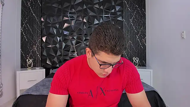 Snapshot of JeffDaltton chatting on 12/14/25, 08:35 JeffDaltton online show from 12/14/25, 08:35