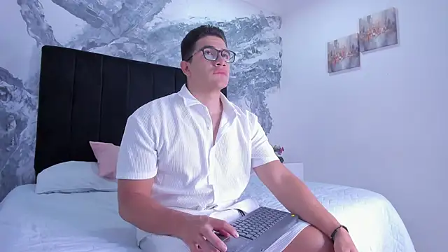 Snapshot of JeffDaltton chatting on 02/27/26, 08:20 JeffDaltton online show from 02/27/26, 08:20