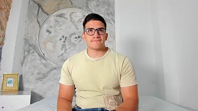 Snapshot of JeffDaltton chatting on 03/12/26, 12:44 JeffDaltton online show from 03/12/26, 12:44