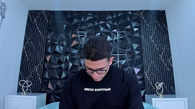 Snapshot of JeffDaltton chatting on 03/14/26, 12:43 JeffDaltton online show from 03/14/26, 12:43