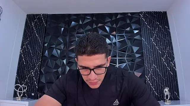 Snapshot of JeffDaltton chatting on 04/03/26, 12:58 JeffDaltton online show from 04/03/26, 12:58