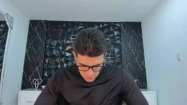 Snapshot of JeffDaltton chatting on 04/07/26, 01:00 JeffDaltton online show from 04/07/26, 01:00