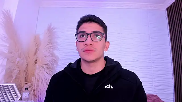 Snapshot of JeffDaltton chatting on 04/22/26, 11:56 JeffDaltton online show from 04/22/26, 11:56