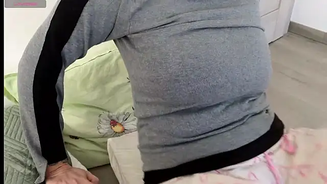 Claraxxxxx online show from 03/04/25, 12:12