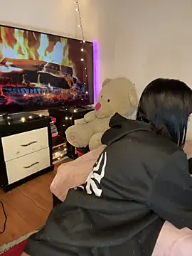 Snapshot of salome_polaniiee chatting on 03/02/25, 05:33 salome polaniiee online show from 03/02/25, 05:33