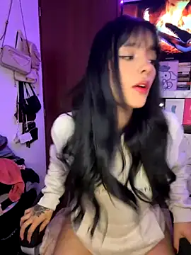 Snapshot of salome_polaniiee chatting on 09/19/25, 05:20 salome polaniiee online show from 09/19/25, 05:20