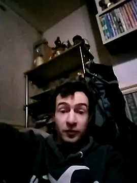 Snapshot of Erimyka chatting on 01/18/26, 04:00 Erimyka online show from 01/18/26, 04:00