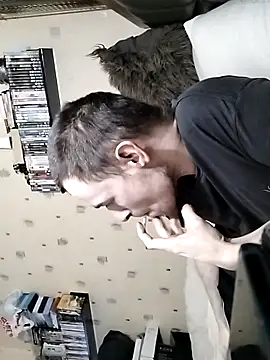 Snapshot of Erimyka chatting on 02/01/26, 12:31 Erimyka online show from 02/01/26, 12:31