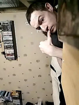 Snapshot of Erimyka chatting on 02/05/26, 02:16 Erimyka online show from 02/05/26, 02:16