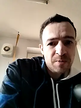 Snapshot of Erimyka chatting on 02/26/26, 03:44 Erimyka online show from 02/26/26, 03:44