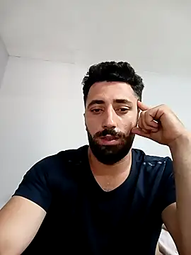 Snapshot of Rakiyy34 chatting on 09/16/25, 01:45 Rakiyy34 online show from 09/16/25, 01:45