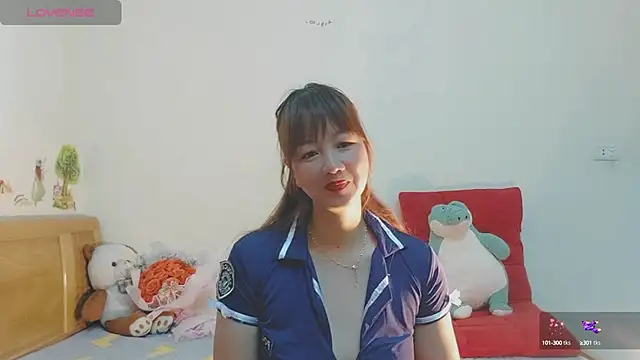 Holygirlsweet777 online show from 12/17/24, 01:07