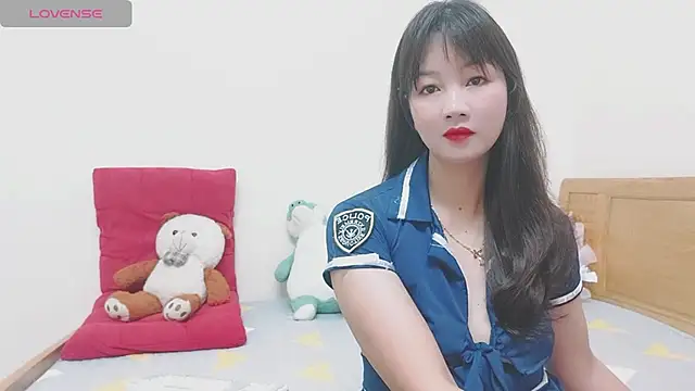 Holygirlsweet777 online show from 02/13/25, 01:19