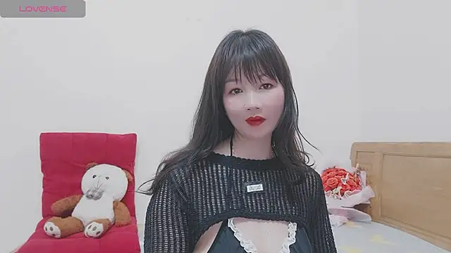 Holygirlsweet777 online show from 02/14/25, 04:26