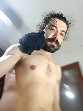 Snapshot of CrisSexShy chatting on 10/05/25, 07:23 CrisSexShy online show from 10/05/25, 07:23