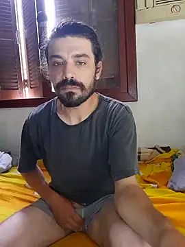 Snapshot of CrisSexShy chatting on 12/21/25, 06:48 CrisSexShy online show from 12/21/25, 06:48