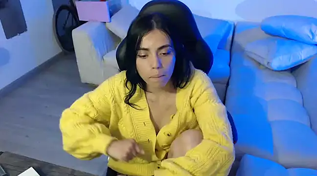 i am nina  online show from 01/11/25, 10:51