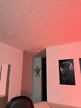 i am nina  online show from 03/07/25, 12:48