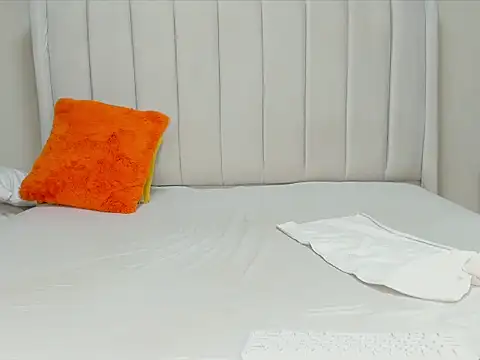  heavenlysent online show from 09/26/25, 04:16