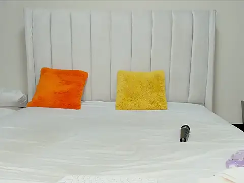  heavenlysent online show from 09/29/25, 03:55