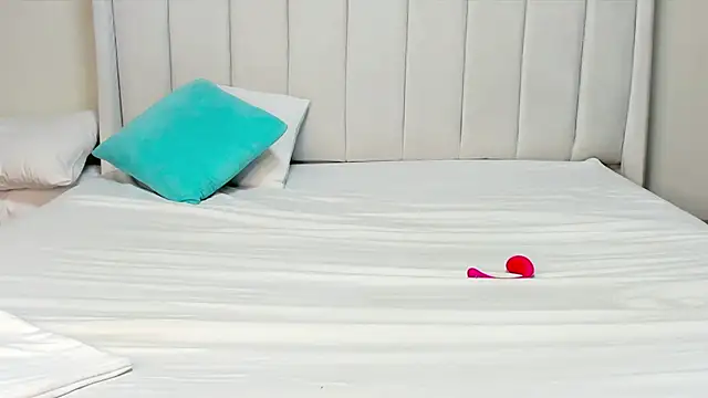  heavenlysent online show from 02/05/26, 03:33